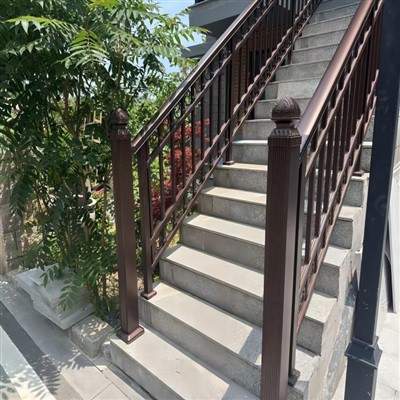 Pagar Pembatas Tangga Aluminium